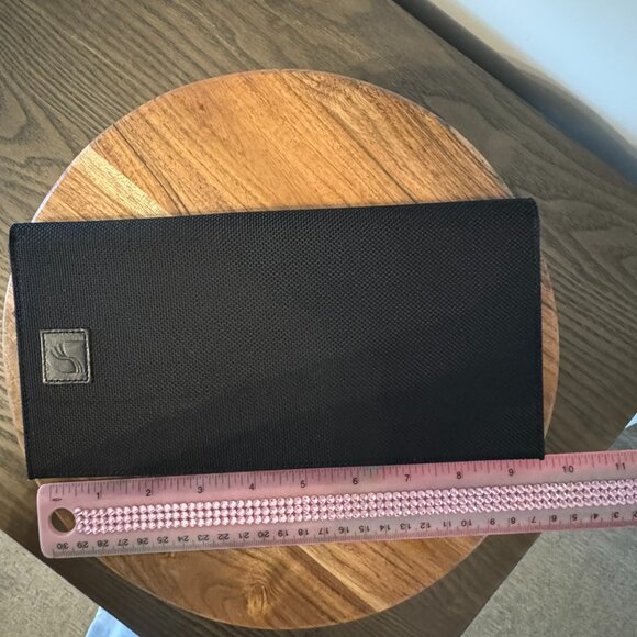 Tumi Black Leather Travel Wallet / Passport Holder Bi-Fold - Picture 8 of 8